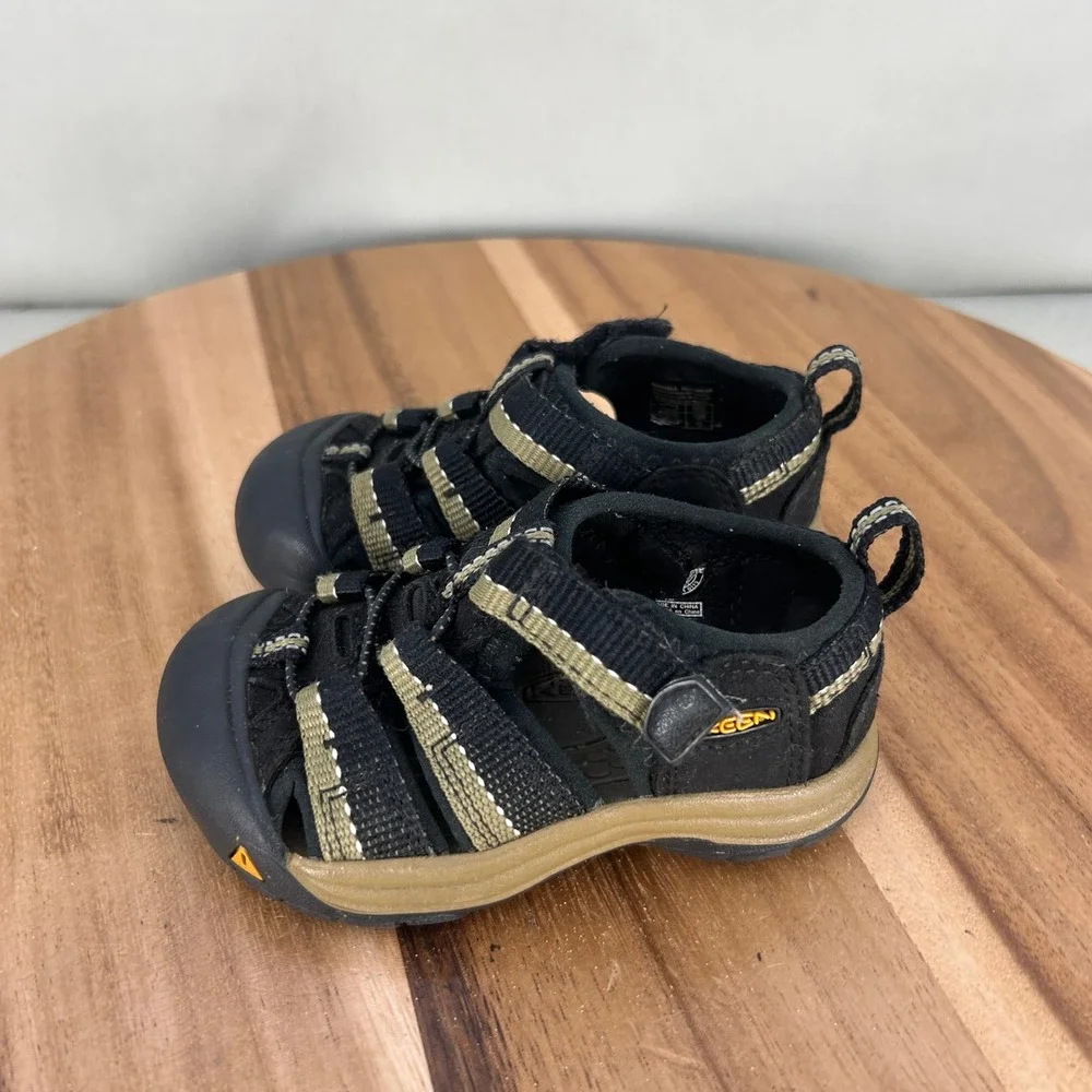 Keen Newport H2 Kids Sandals Black Olive Size 6 Toddler 1005689 Hiking Shoes